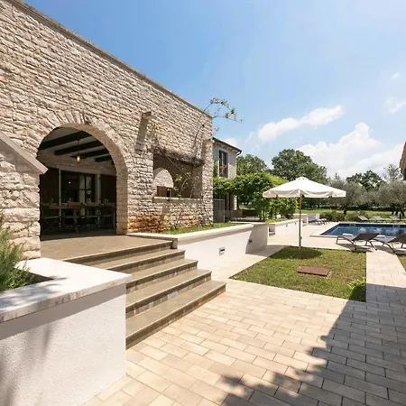 Jacoma Holiday home Visnjan