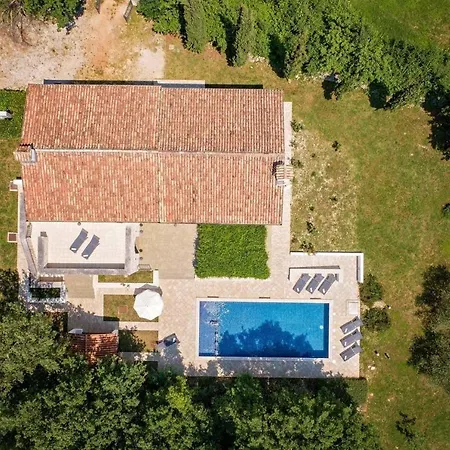 Jacoma Holiday home Visnjan